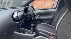 Toyota Aygo X 1.0 VVT-i Edge 5dr Petrol Hatchback